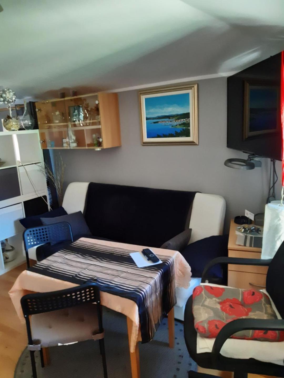 North To South Apartments Izola Bagian luar foto