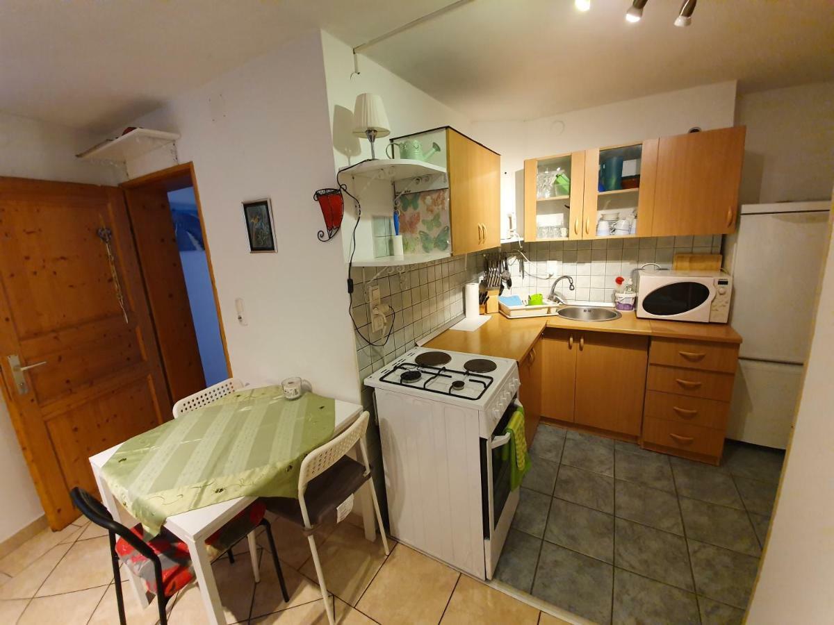 North To South Apartments Izola Bagian luar foto